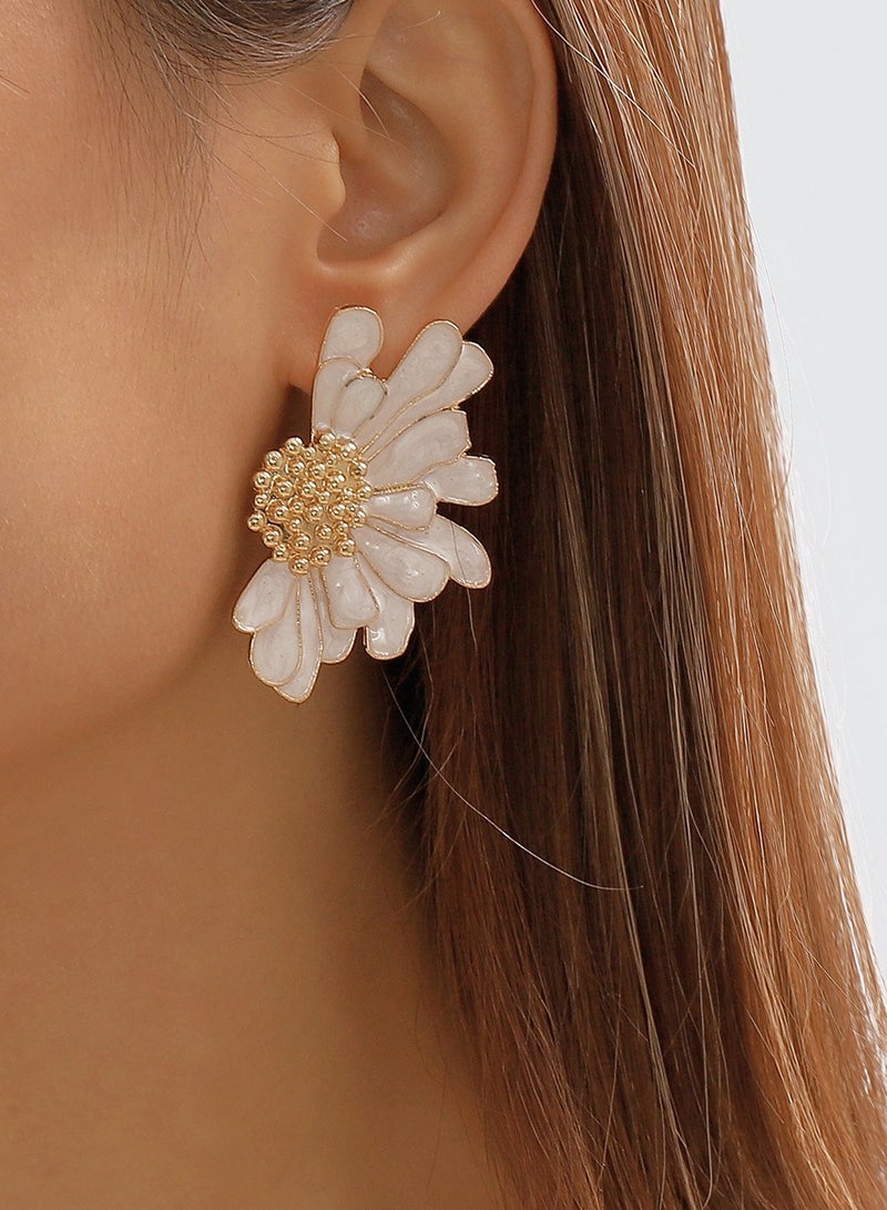 Delicate Daisy Flower Earrings with Layered Petals - Minimalist and Fresh Style - Image 1