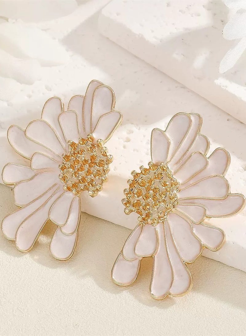 Delicate Daisy Flower Earrings with Layered Petals - Minimalist and Fresh Style - Image 5