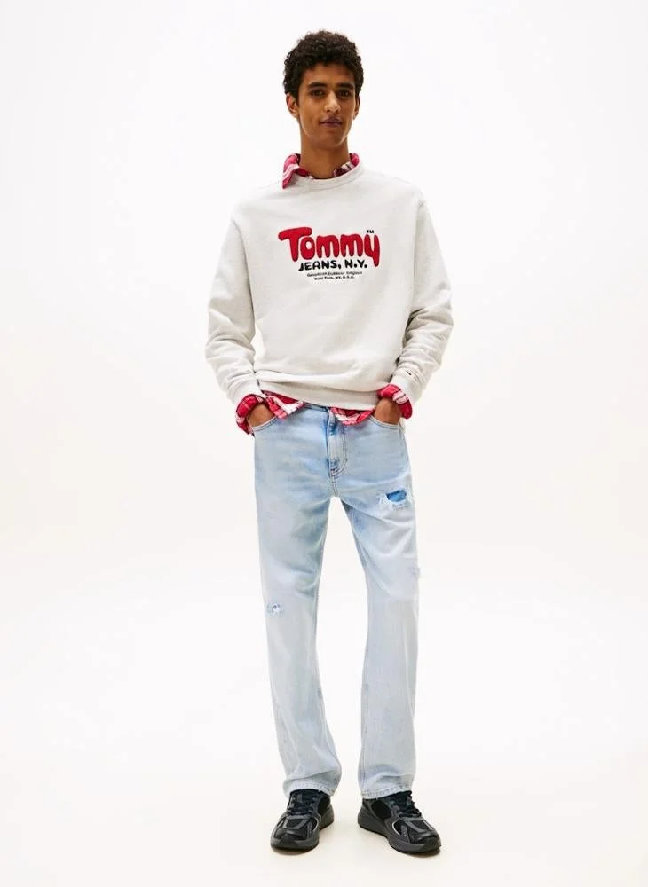 TOMMY JEANS  Bouclé Logo Relaxed Sweatshirt for Men | Best Price UAE