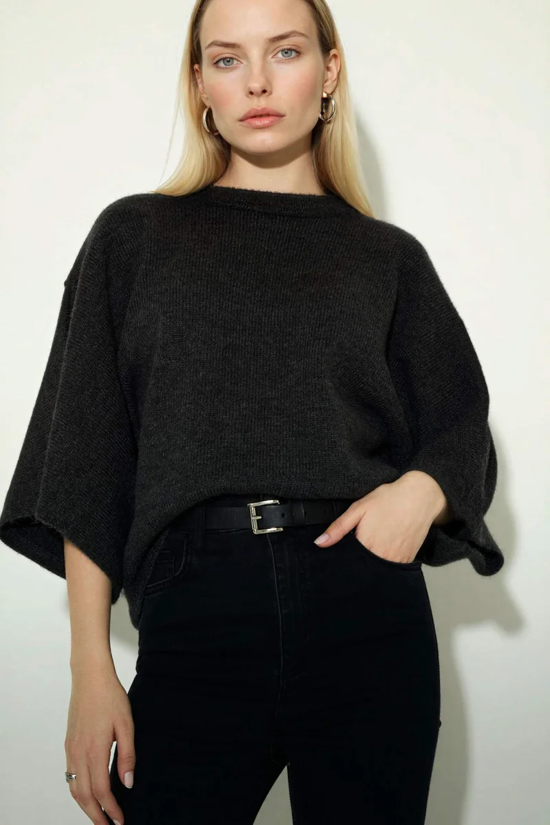 ديفاكتو Crew Neck Knitwear Pullover