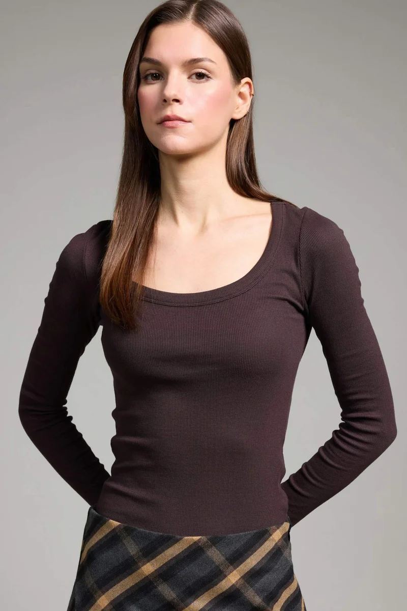 ديفاكتو Slim Fit Round Collar Basic Camisole Long Sleeve T-Shirt