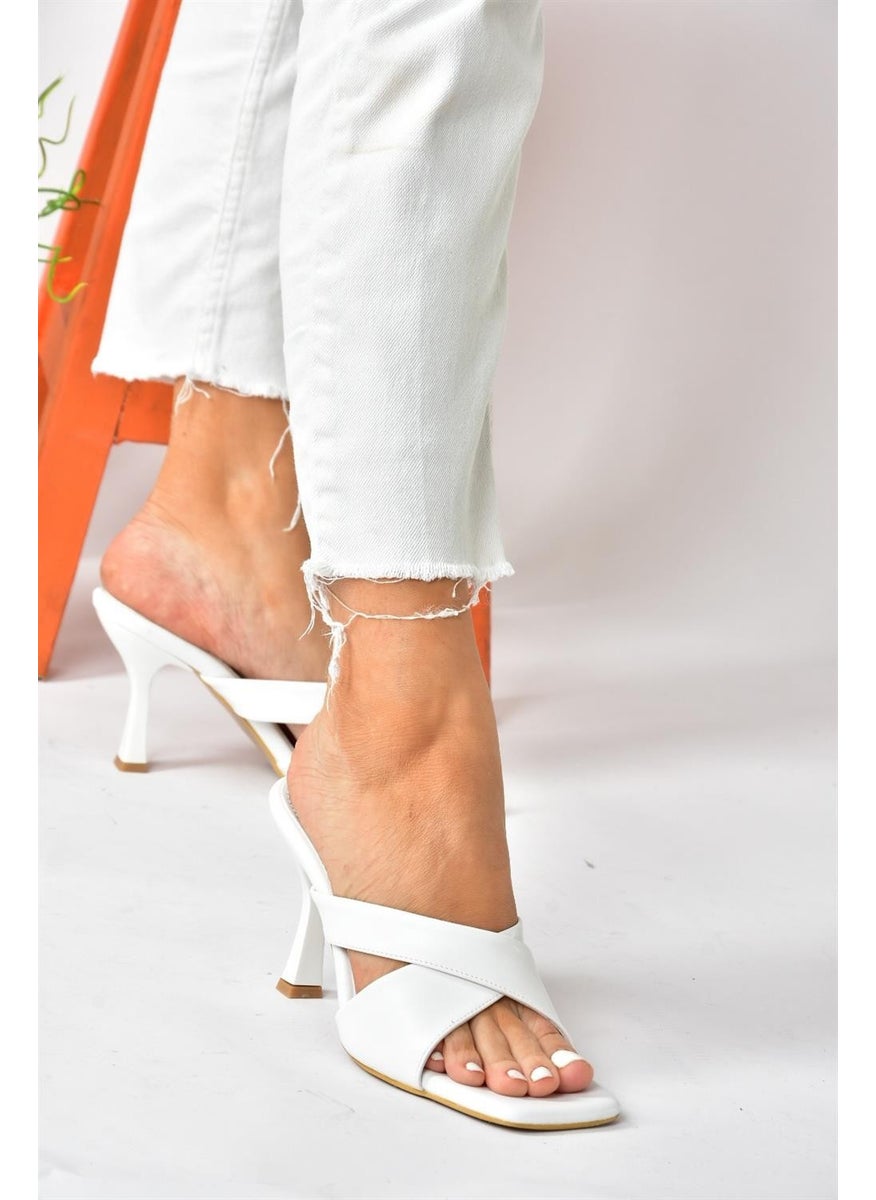 Fox Shoes - White Cross-Strapped Thick Heeled Women's Slippers P590033009 - Image 1