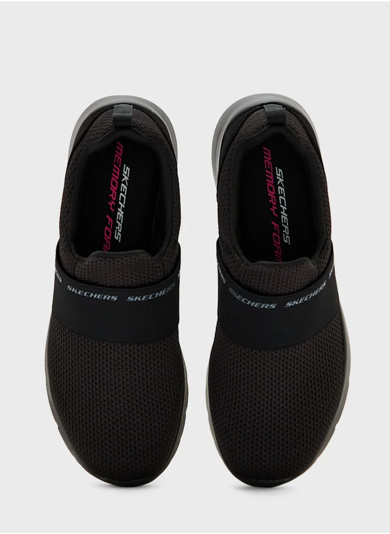 SKECHERS Dynamitght 2.0