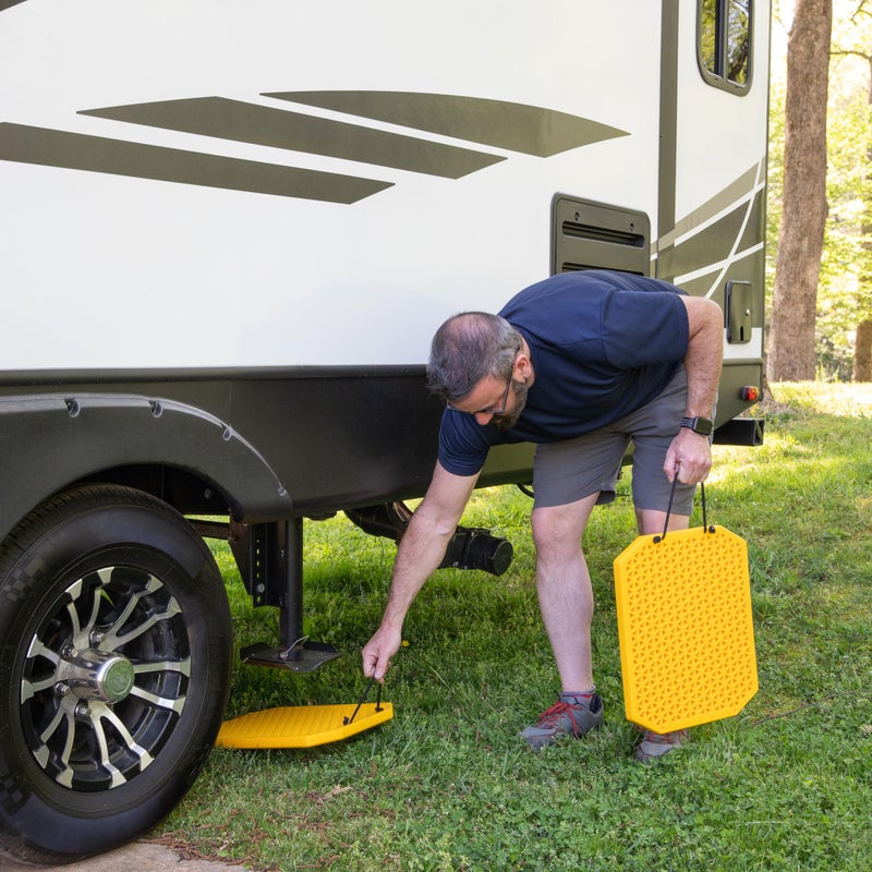 Camco Extra Large Stabilizer Jack Pads - Helps Stop RV Jacks from Sinking into Soft Ground - Includes Rope Carry Handles & Each Measures 17â€ x 15â€ x 1â€ - Crafted of Heavy-Duty Polymer - 2-Pack (44545) - Image 2