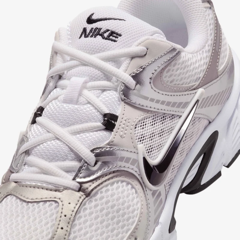 Nike Men's V5 RNR Shoes