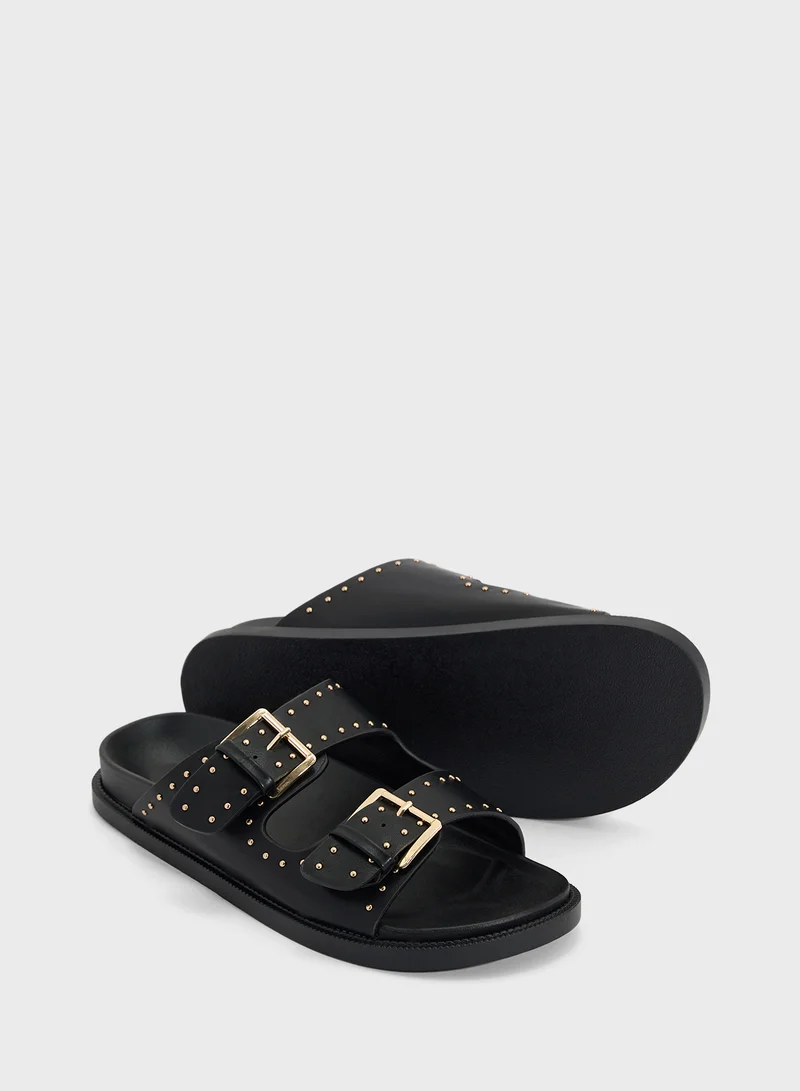 ترافل من نمشي Stud Detail Double Strap Flat Sandal