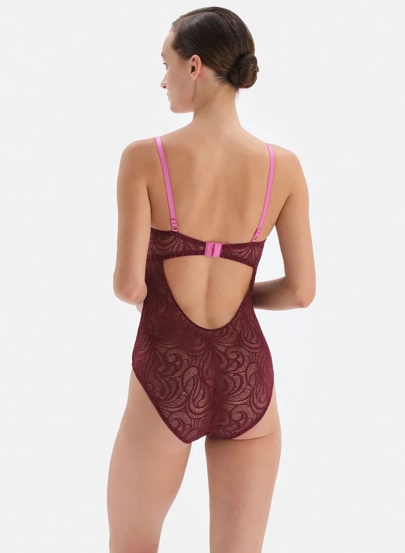 dagi Cut Out Detail Bodysuit