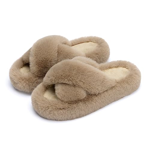 Chantomoo شانتومو نعال نسائية متقاطعة من فوم الذاكرة للمنزل وغرفة النوم للنساء، نعال فuzzy Plush مريحة مبطنة بالفرو الصناعي، أحذية منزلية ذات نعل مضاد للانزلاق، هدية عصرية، لون بني فاتح، مقاسات 9 10 8.5 - Image 1