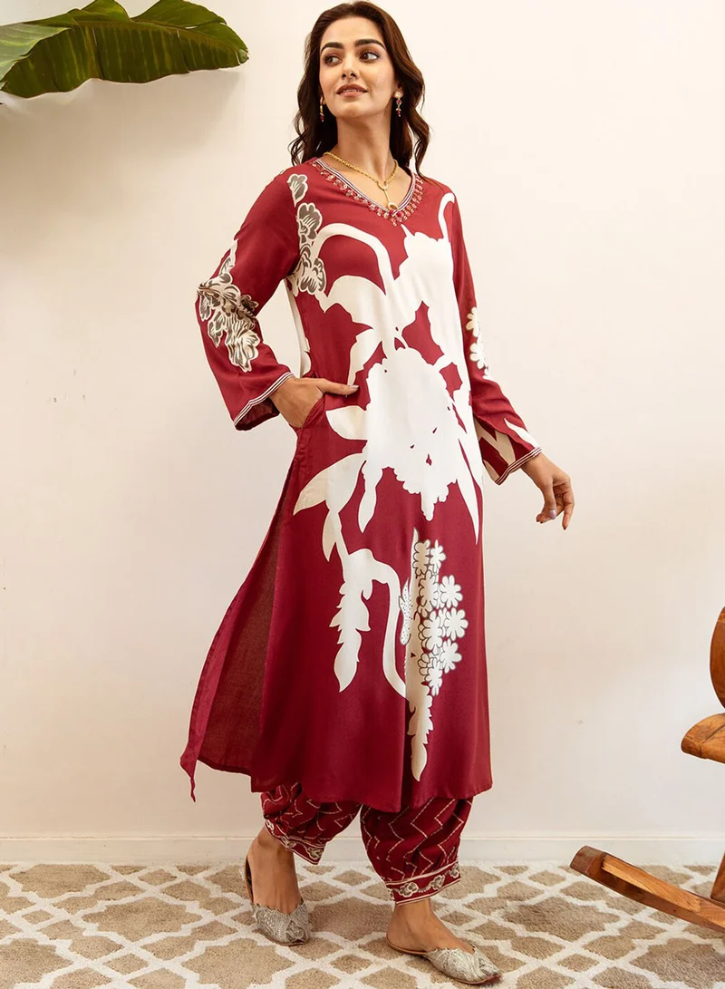 Quirky Printed Beads And Stones Pure Cotton Kurta With Trousers & Dupatta
