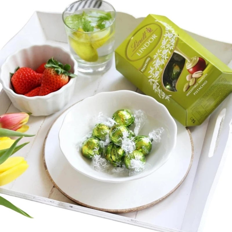 Lindt Lindor Pistachio Cream Filled Chocolate Ball Irresistibly Smooth- 200gms - Image 2
