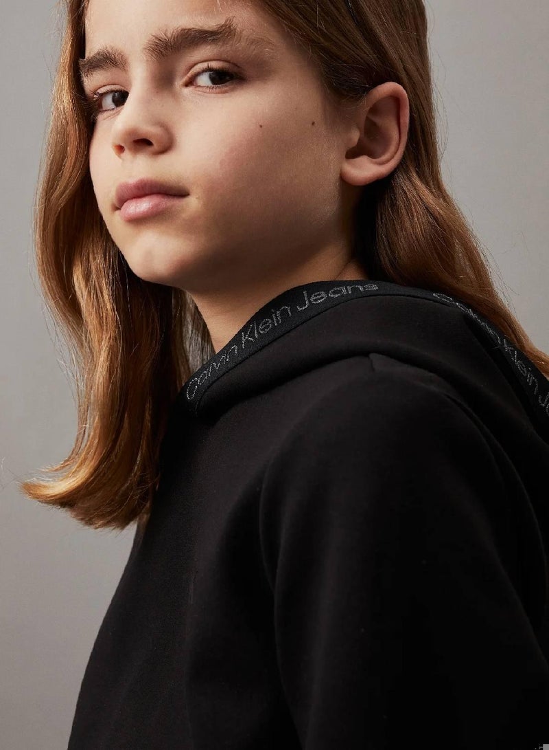 كالفن كلاين جينز هودي من نسيج سبيسر مزين بشعار العلامة التجارية - Image 3