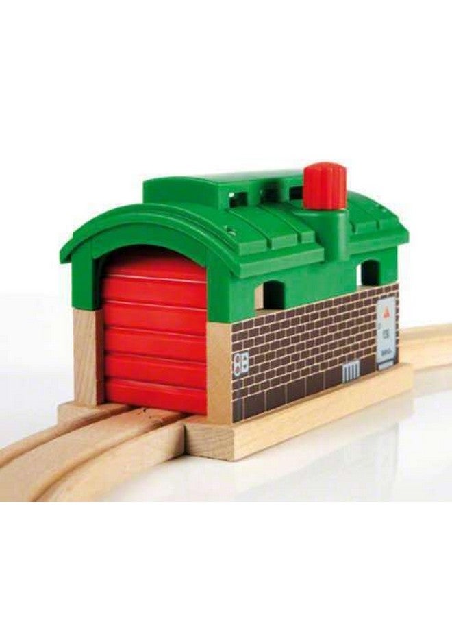 BRIO World 33574 - Train Garage - 1 Piece Wooden Toy Train Accessory for Kids Age 3 and Up - Image 4