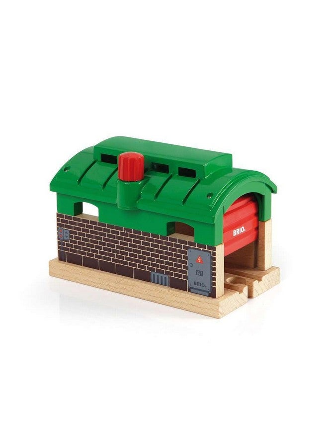 BRIO World 33574 - Train Garage - 1 Piece Wooden Toy Train Accessory for Kids Age 3 and Up - Image 3
