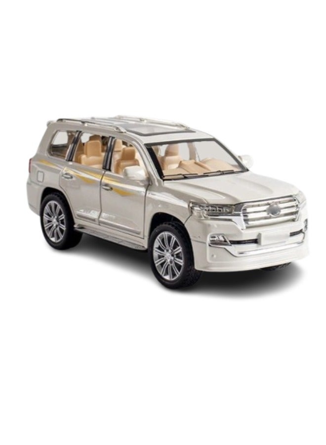 حديقة الألعاب محاكاة بمقياس 1:24 لسيارة تويوتا لاند كروزر الرياضية متعددة الاستخدامات - مركبة لعبة من سبائك معدنية مصبوبة قابلة للسحب للخلف مزودة بأضواء وصوت - لعبة للأطفال والكبار - Image 1