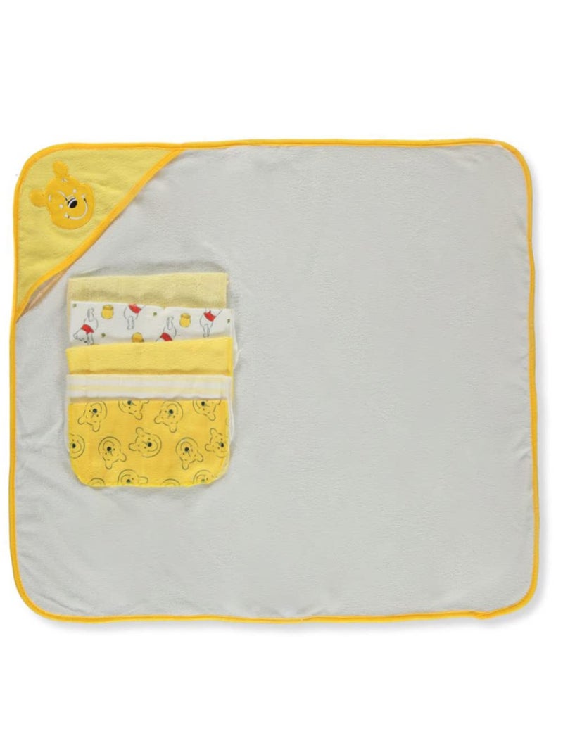 Cudlie Accessories Disney Baby Winnie The Pooh Hooded Towel with 5 Piece Washcloth Set, Honey Collector Print, GS71798, Yellow