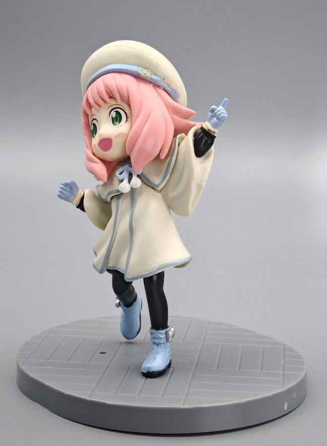 هالامودو جاسوس x عائلة Anya مزورة في القبعة البيضاء ملابس الشتاء شخصية أنيمي رائعة ، ديكور سطح المكتب وهدية عيد ميلاد لطيفة 12 سم - Image 2