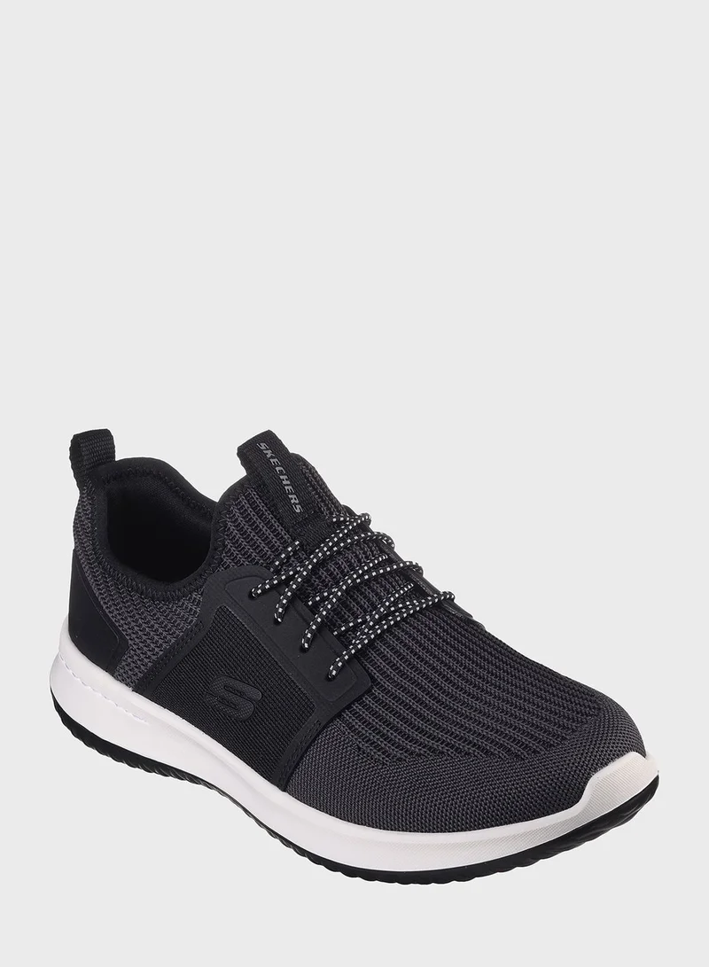 SKECHERS Delson