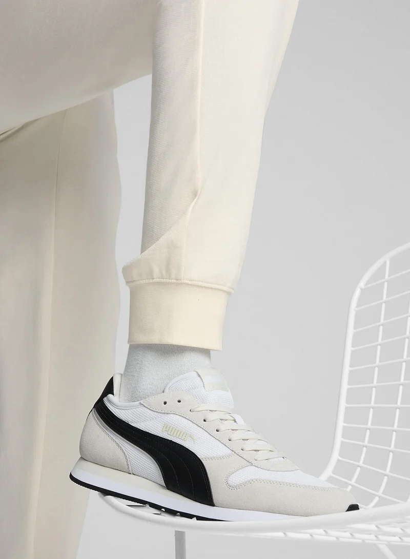 PUMA Essential Elevated Logo Sweatpants