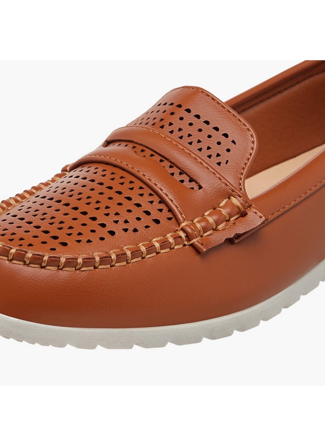 Le Confort Women's Perforation Detail Slip-On Loafers  - Image 4