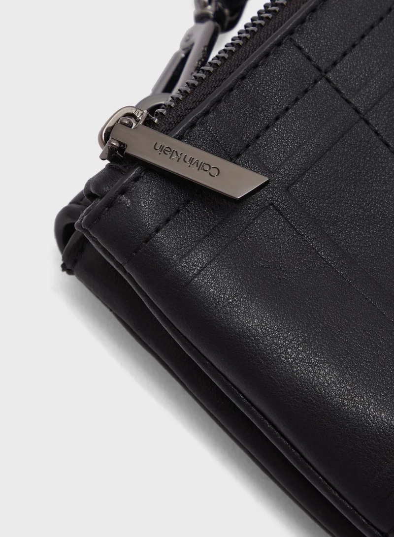 CALVIN KLEIN Narrow Strap Cross Body