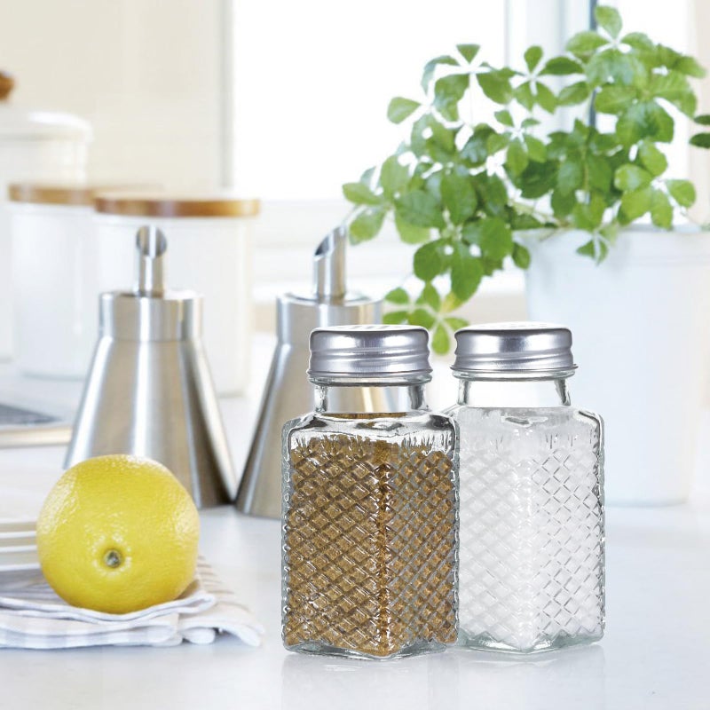 Wongblee 2 Pack Glass Salt and Pepper Shakers Set, Vintage Spice Shakers for Dining Room Table, Kitchen, Restaurant (Grid Pattern) - Image 5