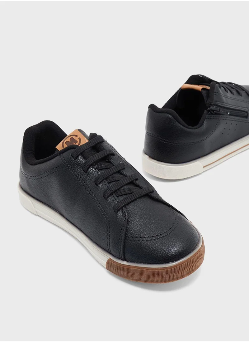 MOLEKINHO Kids Cheesebro Lace Up Sneakers