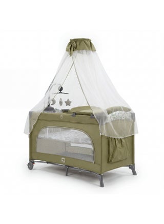 سرير أطفال متنقل دورين (Baby Travel Cot) قابل للطي مع ناموسية، فتحة جانبية بسوستة، ألعاب معلقة، وعجلات بفرامل - محبس للأطفال