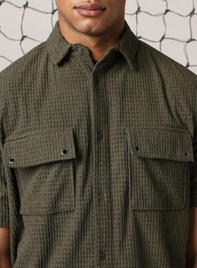 هوبرهولمي قميص رجالي أخضر داكن بمظهر عصري - Image 2