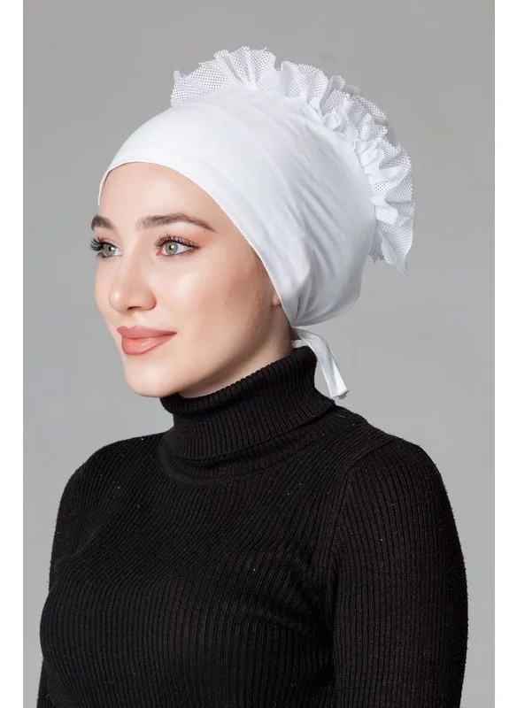 ناناك White Combed Cotton Frilly Non-Slip Bonnet