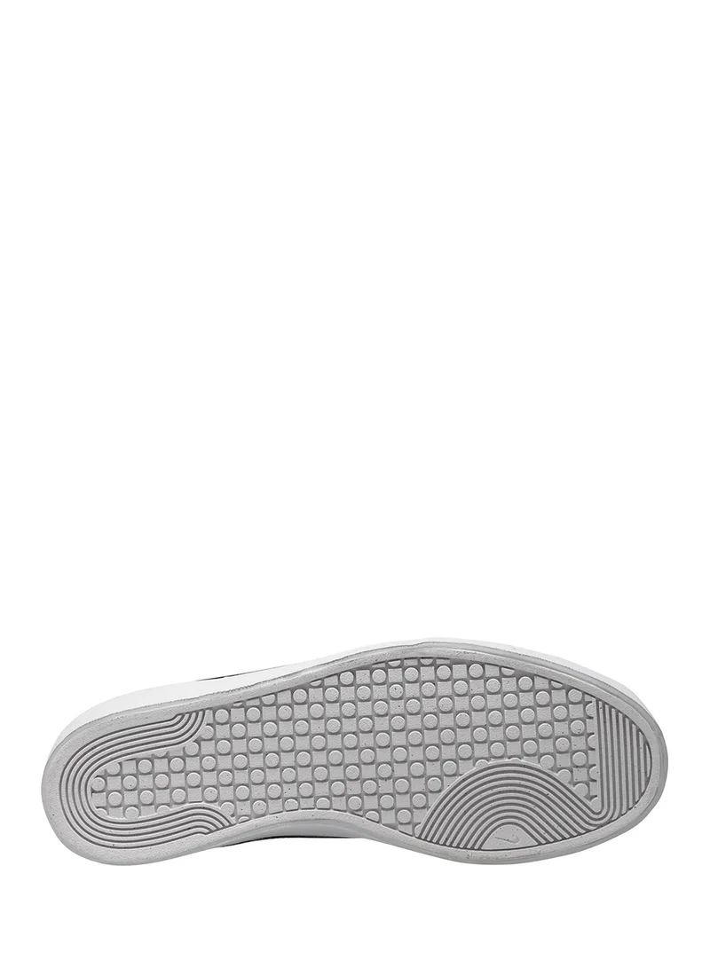 Nike Court Shot