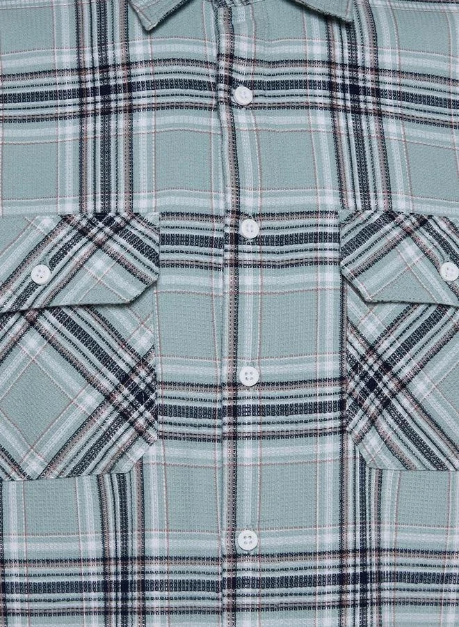 لي كوبر Lee Cooper Men Regular Fit Collared Checked Long Sleeve Shirt