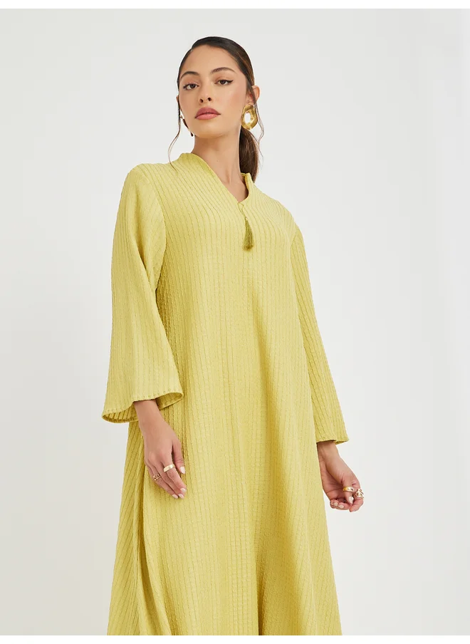 أميرة Amirah Textured Jalabiya with Tassel Detail