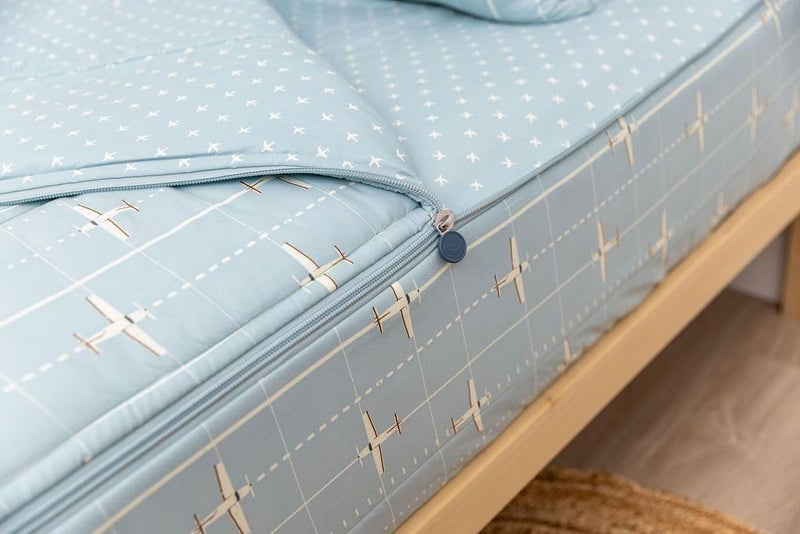 Beddy's Airplane Theme Durable Zipper Bedding for Kids, Bed in a Bag, Light Blue Sheets & Comforter with Plane Design, Includes Pillowcase & Pillow Sham Easy to Make & Wash - Image 3