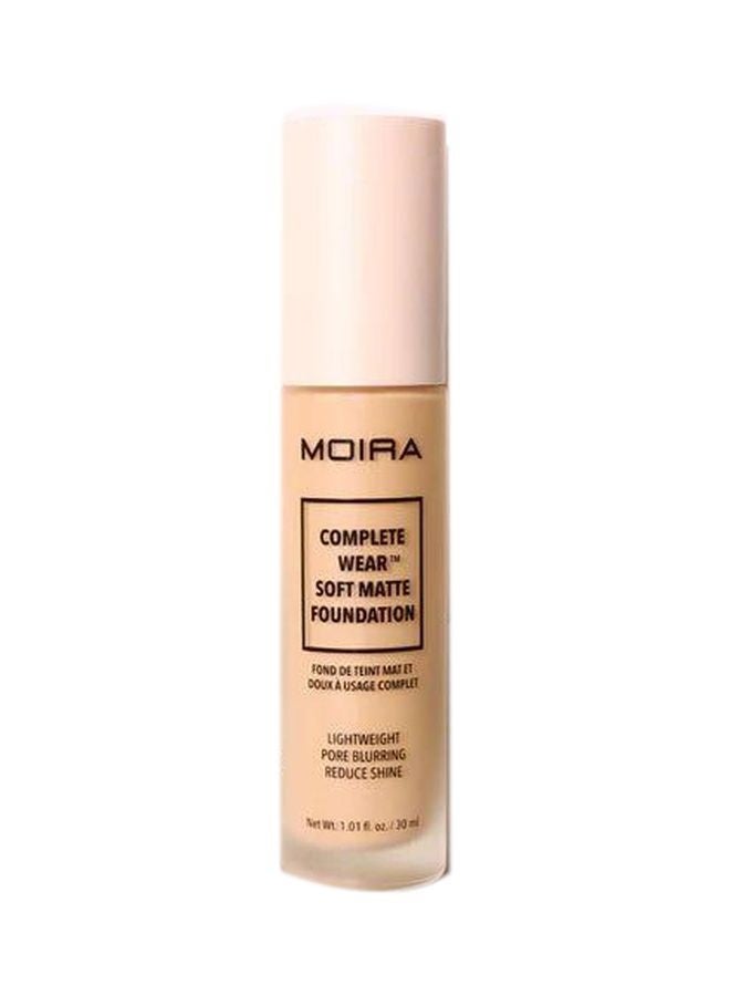 moira Complete Wear Soft Matte Foundation (400N) - Image 1