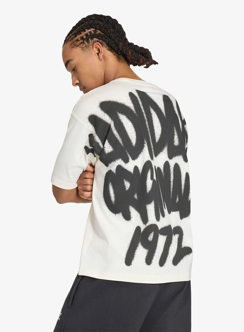 اديداس Airbrush Logo Typography T-Shirt