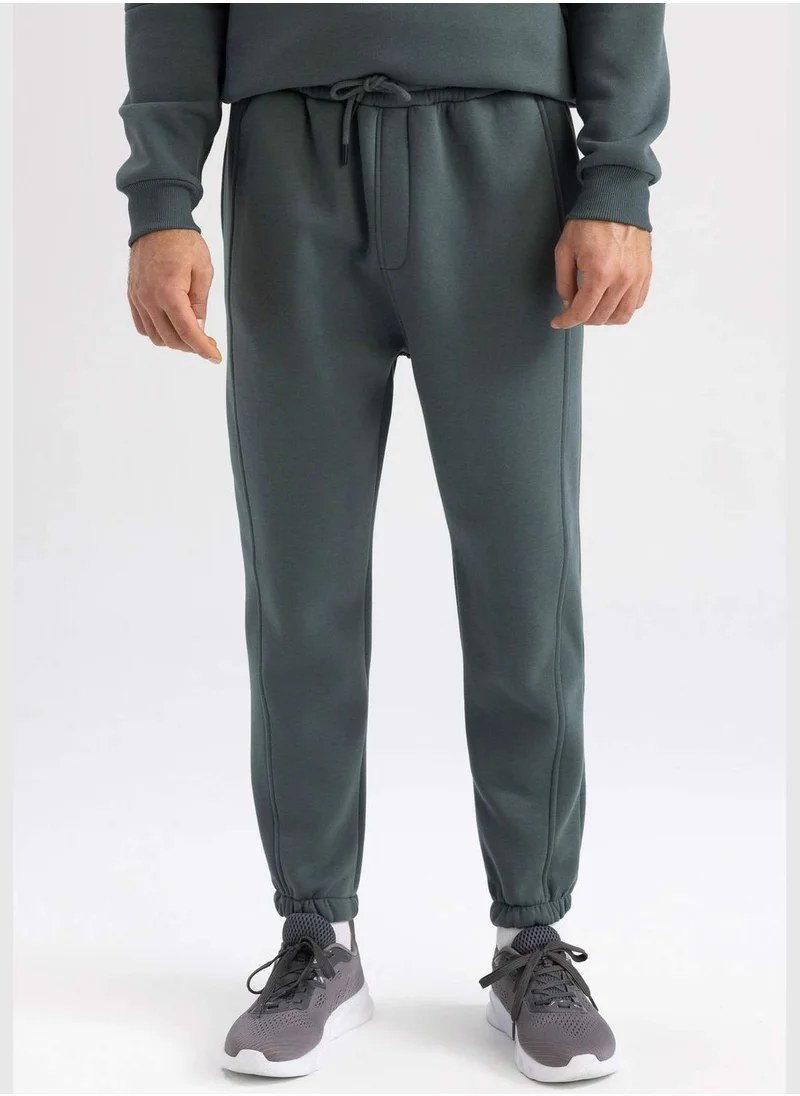ديفاكتو Man Knitted Jogger