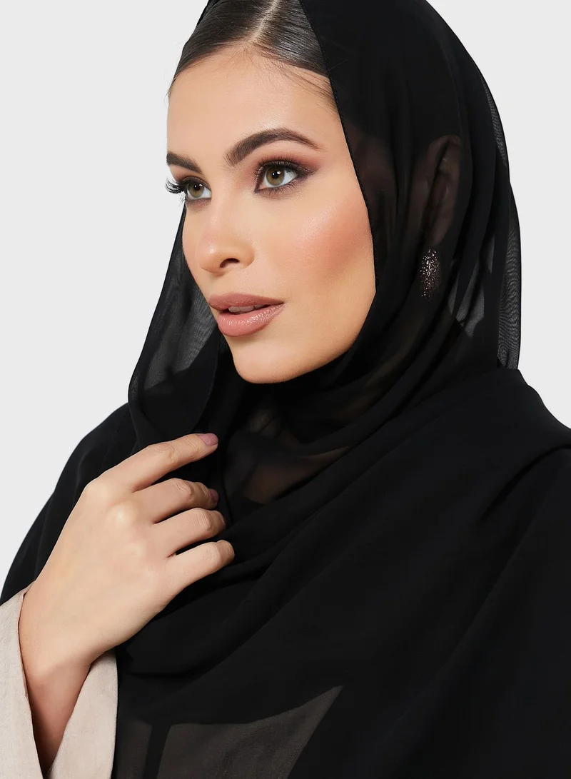 hayas closet Floral Embroidery Detail Abaya