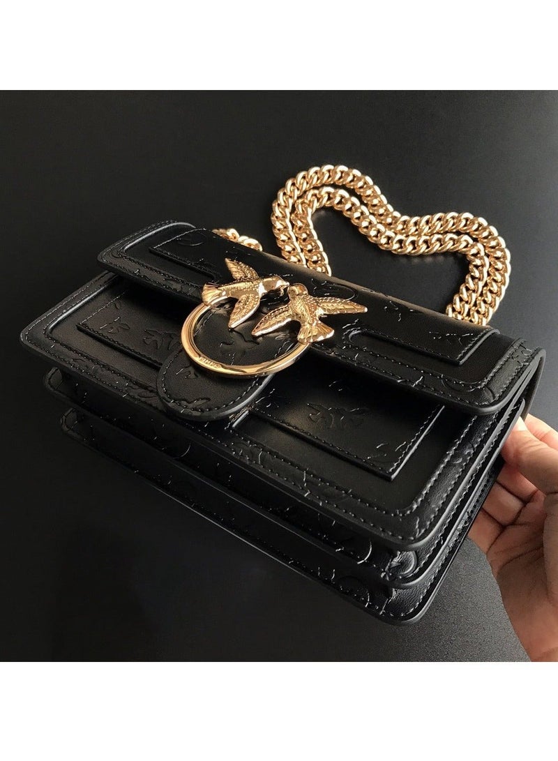 Pinko Solid Color Embossed Crossbody Shoulder Bag 21*11*7cm - Image 3