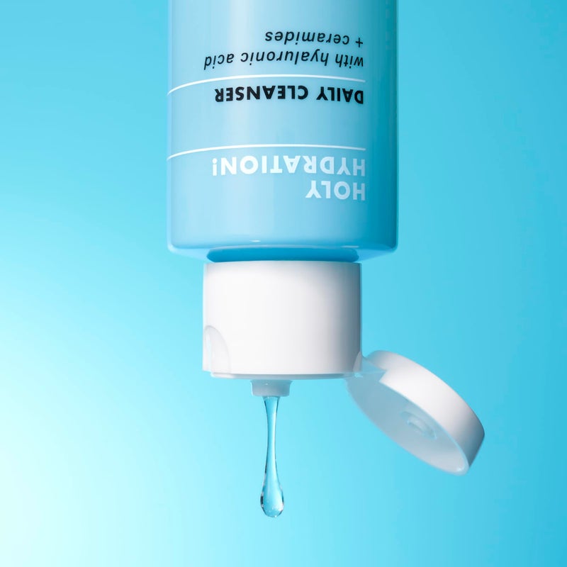 elf e.l.f. SKIN Holy Hydration! Daily Cleanser, Face Cleanser For Washing Away Excess Oil, Impurities & Makeup, Made With Hyaluronic Acid, Vegan & Cruelty-Free - Image 5