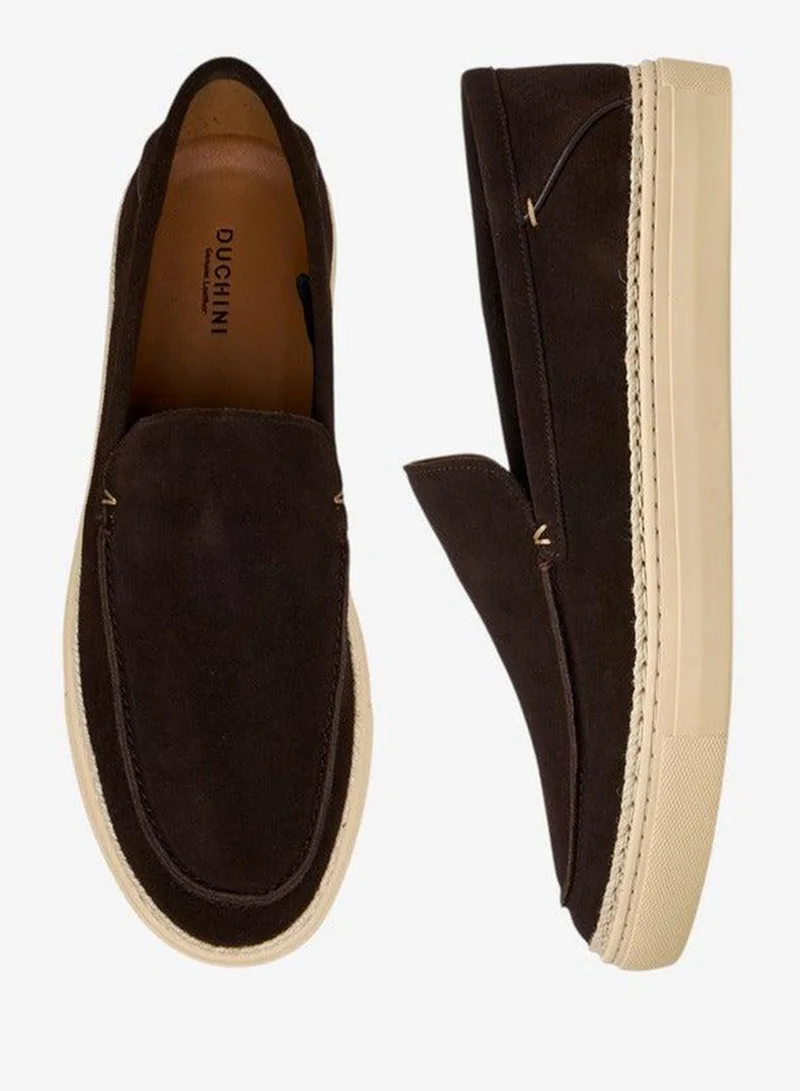 دوتشيني أحذية رجالية بدون أربطة سادة