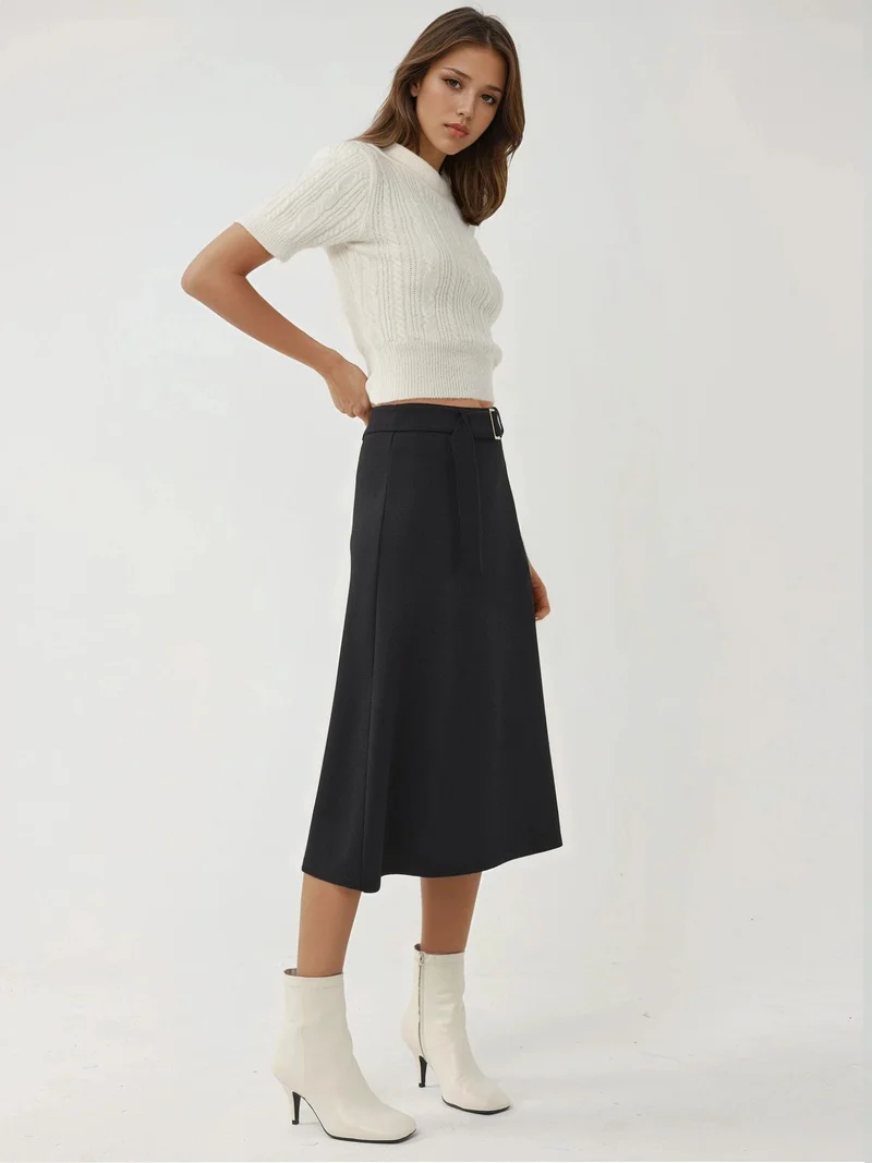 بوسيم BUSEM High Waist Midi Skirt with Arched Detail