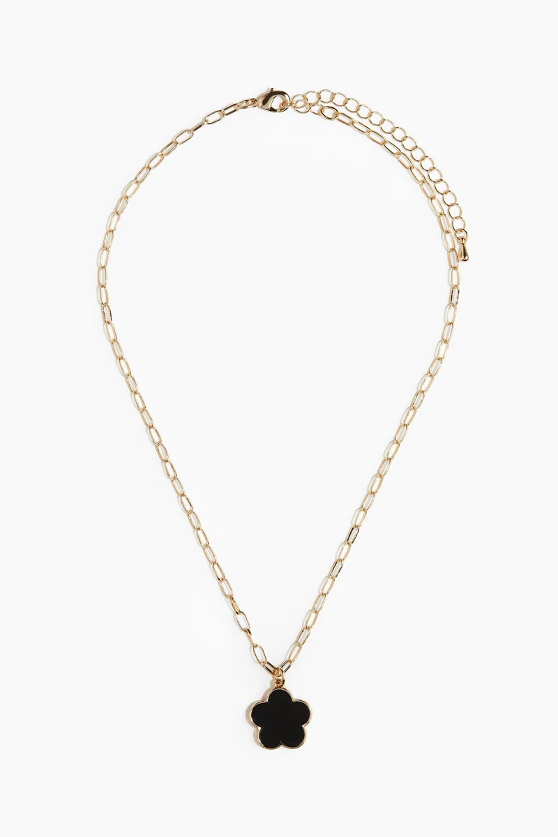 اتش اند ام قلادة مزيّنة بحلية على شكل زهرة