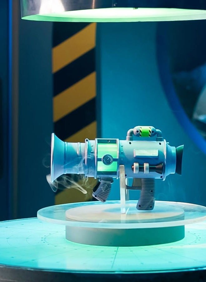 Minions لعبة ديسبيكابل مي 4 بندقية الفقاعات النهائية - تطلق حلقات ضبابية حقيقية | 15 تأثير صوتي مضحك | تضيء ورائحة الموز | تشمل 2 تركيبة عطرية - Image 4