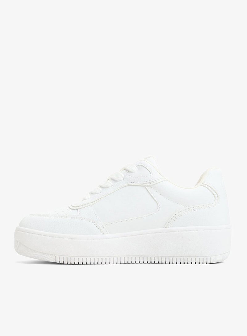 كول ات سبرنج سنيكرز فريشي بقصة منخفضة - Image 2