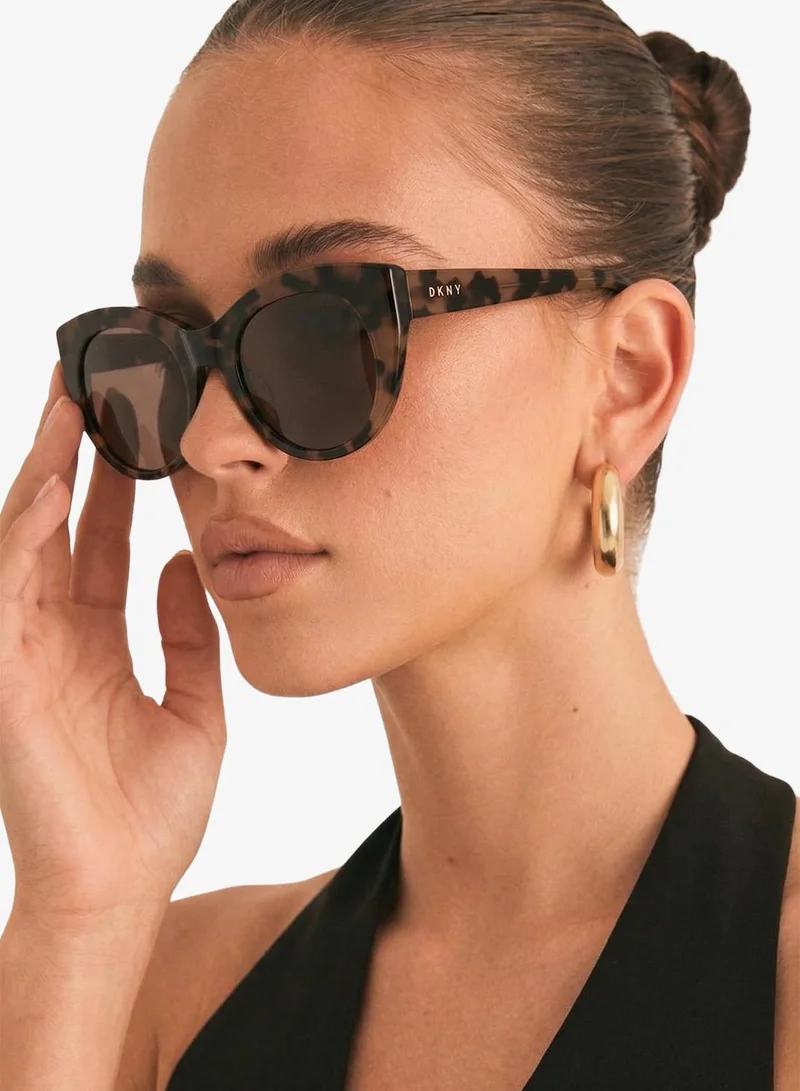 DKNY  Dk517S Wayfarer Sunglasses for Women | Best Price UAE