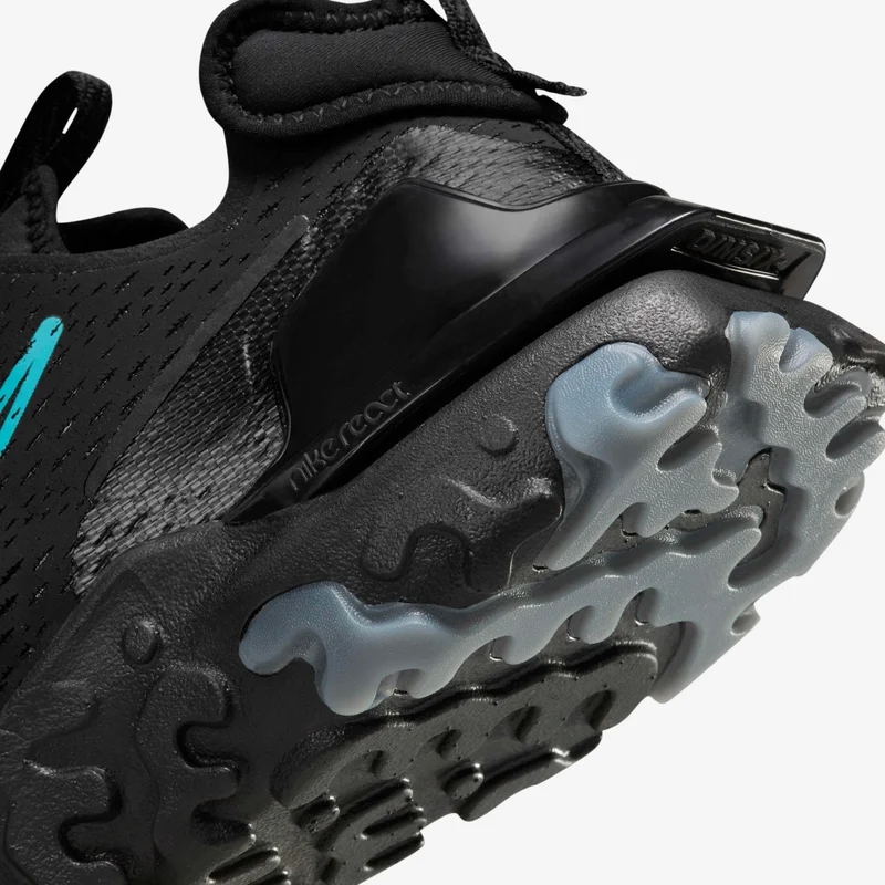 Nike Men's React Vision Shoes