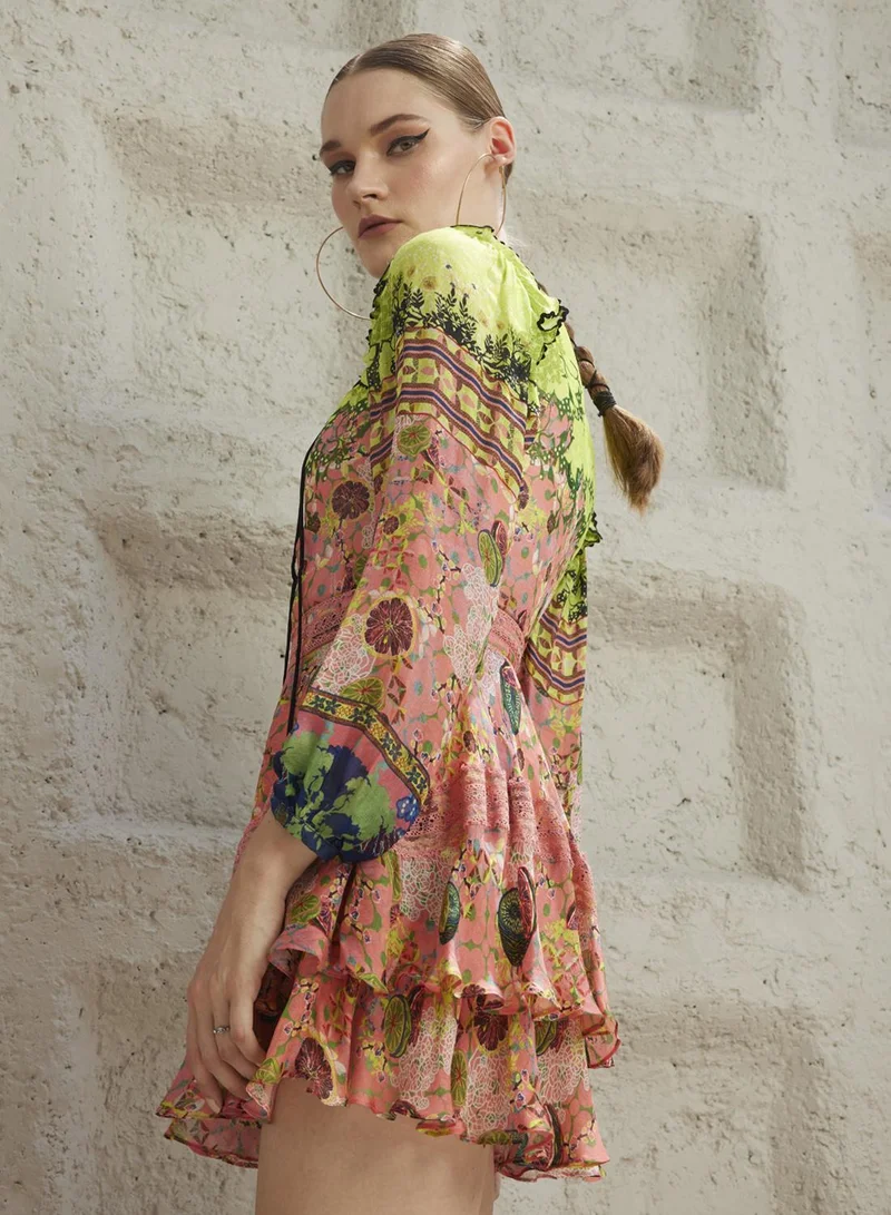 بهاني بواسطة جيوتي SALMON PINK AND LIME GREEN MINI DRESS