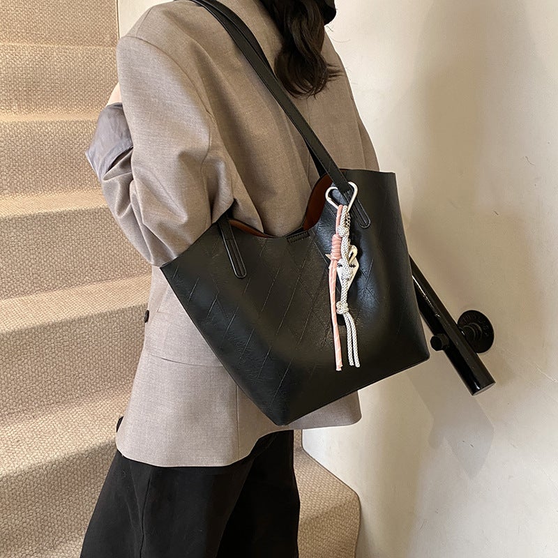 Korean Style Large Capacity Portable Tote Bag Women'S Fashionable Casual All-Match Work Commuter Shoulder Underarm Bag - Image 4