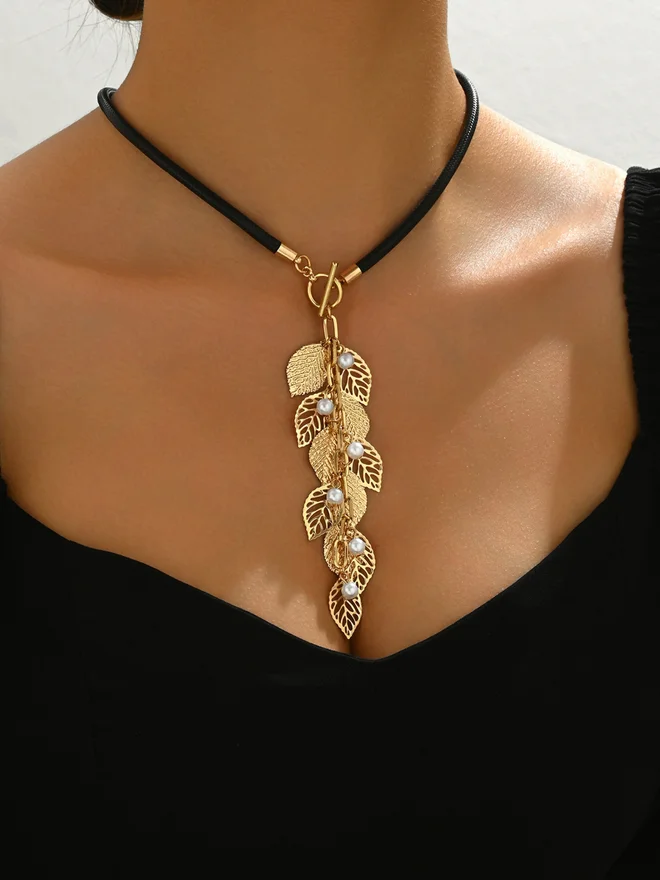Take Two  Leaf Pendant Y-Shaped Chain Necklace for Women | Best Price UAE