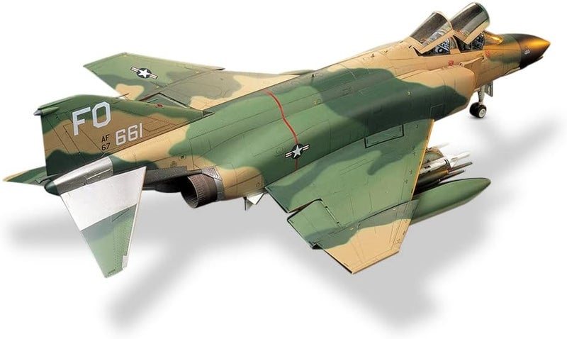 Tamiya F-4C/D Phantom II 1/32 Scale Model Kit - Image 1
